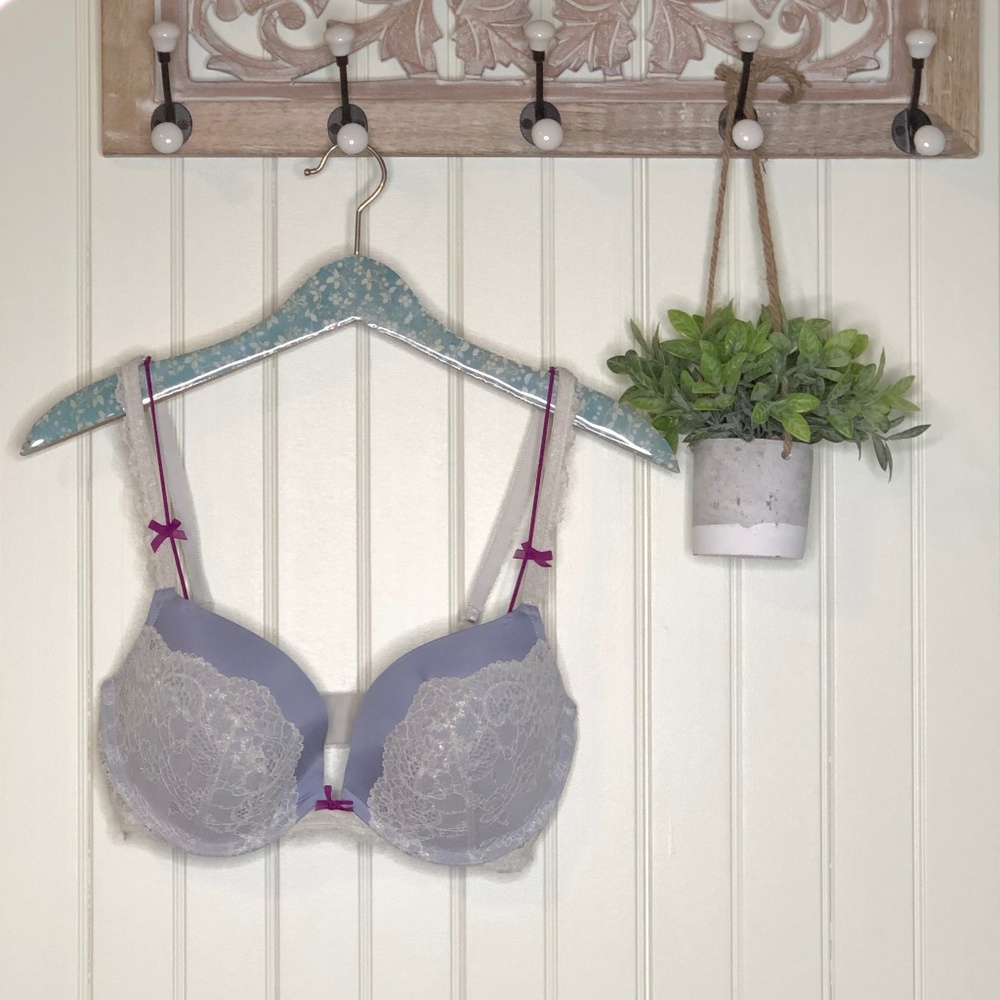 Victoria's Secret Purple Lace Push Up Bra 36D